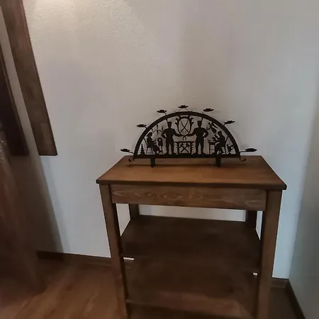 Gasthof къщата на музиканта Leshten