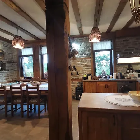 къщата на музиканта 3* Lešten