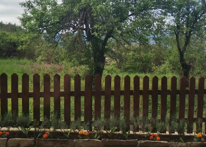 къщата на музиканта Πανσιόν