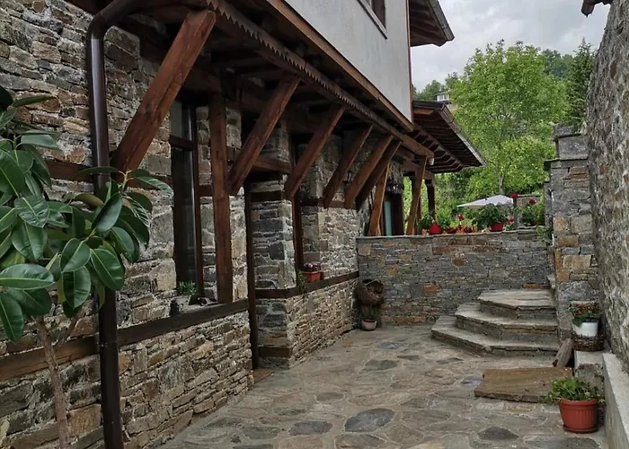 къщата на музиканта Πανσιόν 3*