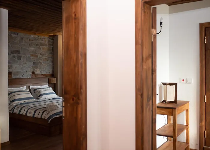 къщата на музиканта Πανσιόν Leshten