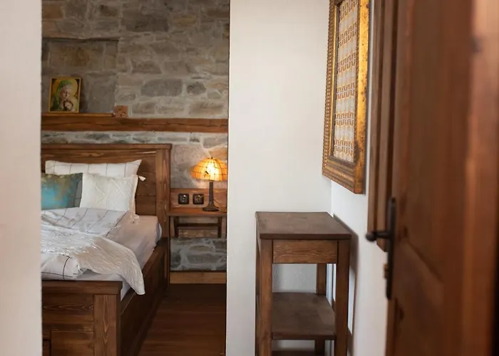 Πανσιόν къщата на музиканта Leshten